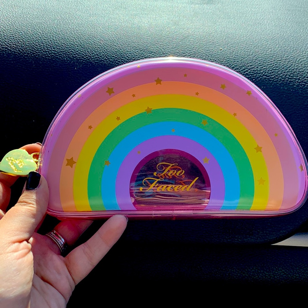Rainbow twofaced makeup case